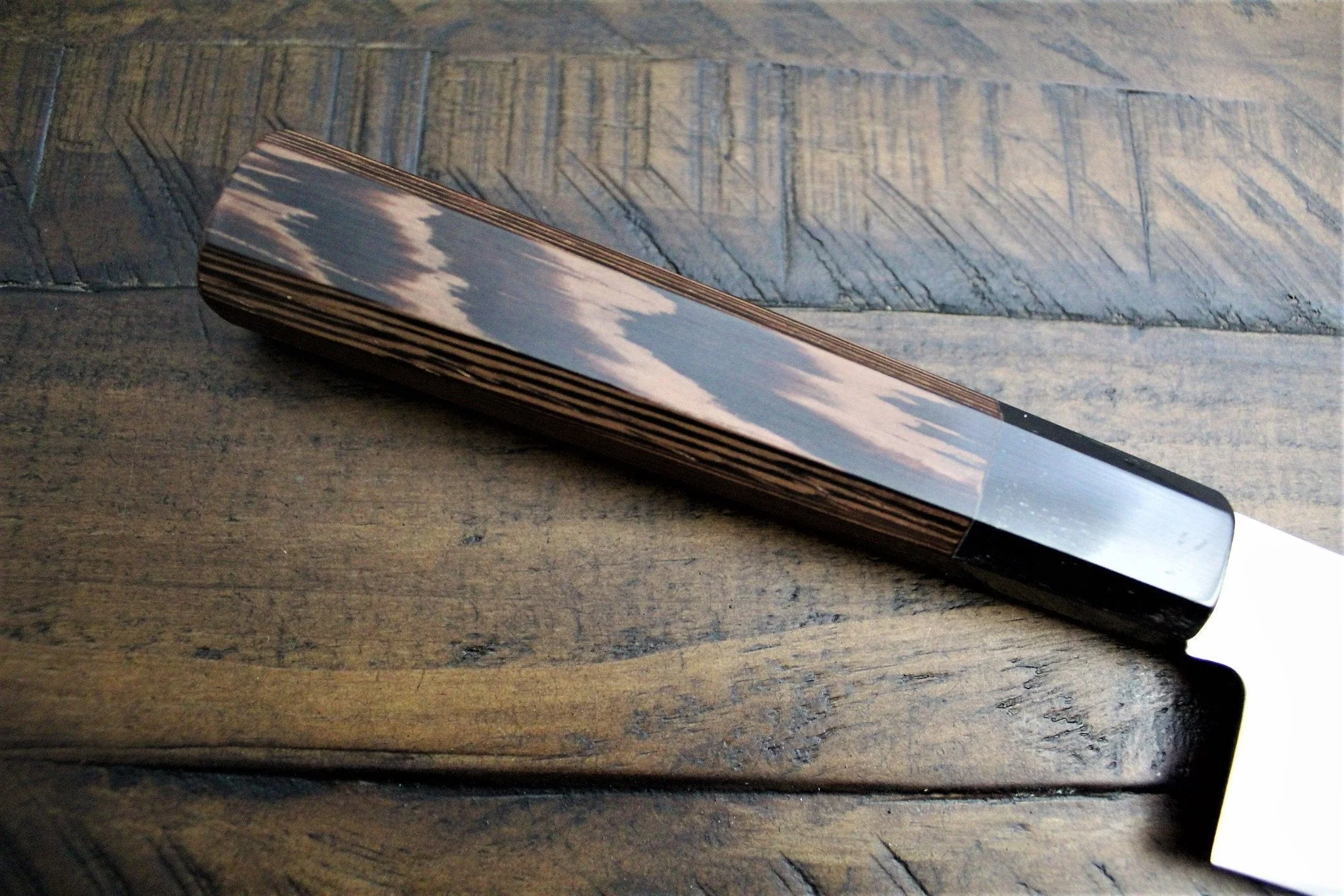 Sakai Takayuki Santoku Knife 180mm (7.1") Damascus 69 Layer - Ginga - Image 3