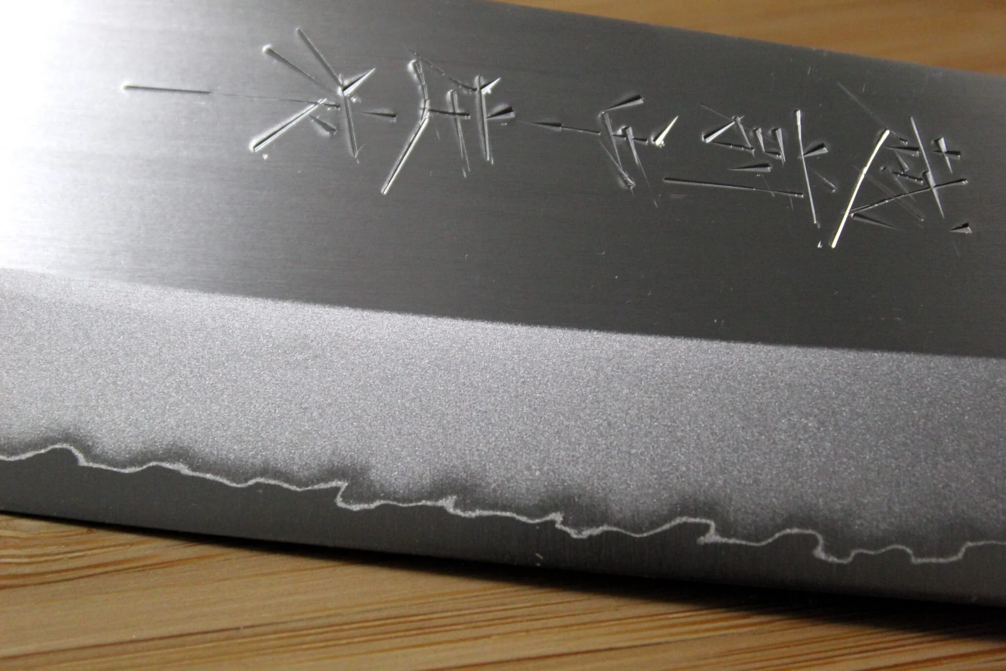 Sawakazuma DP Santoku Knife 170 mm / 6.7" with Navy Mahogany Handle - Image 3