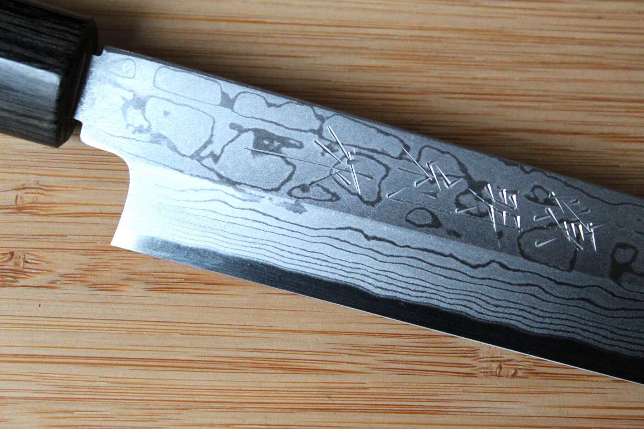 Sawakazuma Yanagiba Slicer Knife 210 mm / 8.2" Shironiko Damascus Rosewood Handle - Image 3