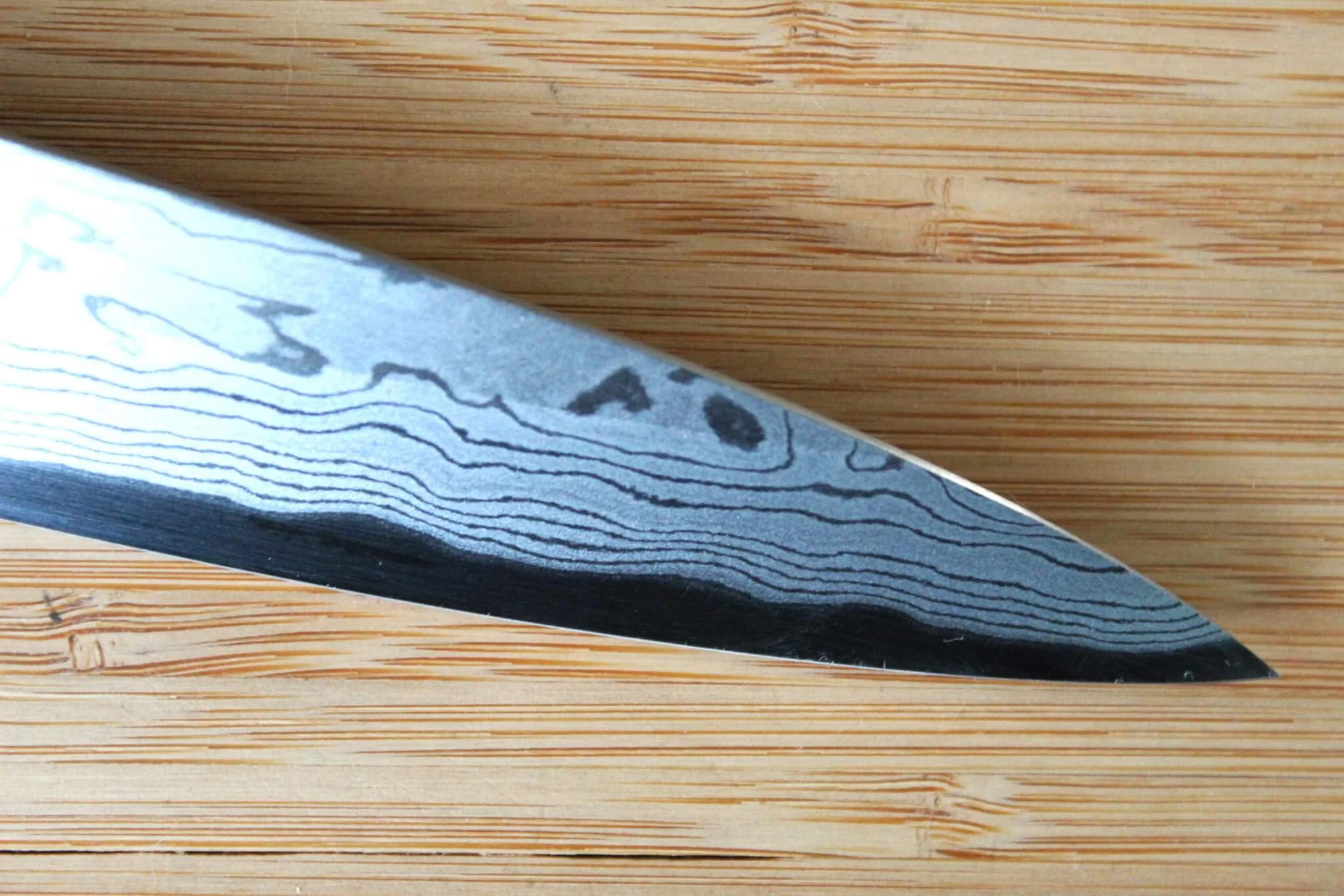 Sawakazuma Yanagiba Slicer Knife 210 mm / 8.2" Shironiko Damascus Rosewood Handle - Image 4