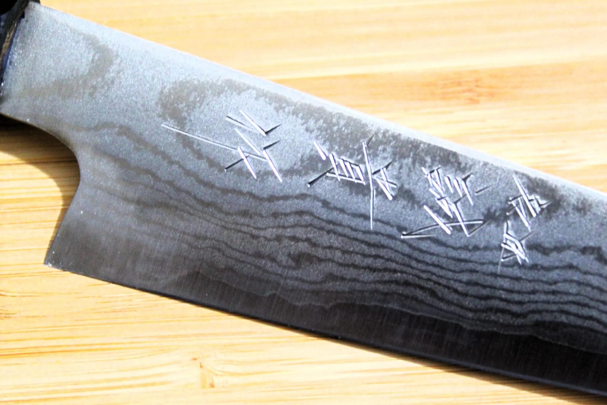 Shigeki Tanaka Damascus VG10 Petty with Magnolia Handle Buffalo Ferrule 150mm / 5.9" - Image 3