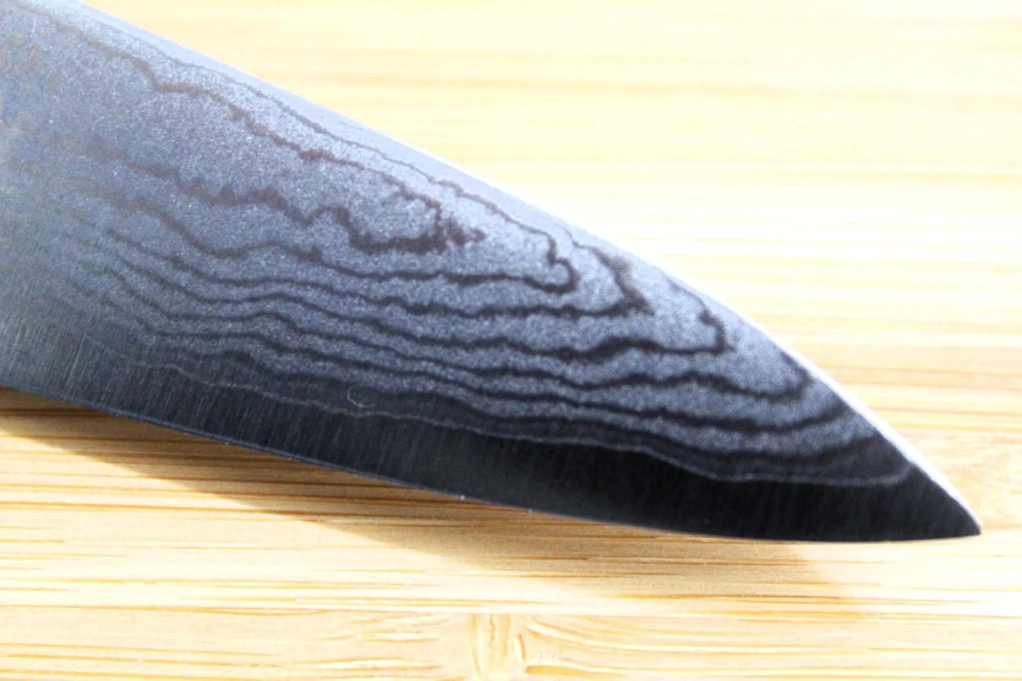 Shigeki Tanaka Damascus VG10 Petty with Magnolia Handle Buffalo Ferrule 150mm / 5.9" - Image 4