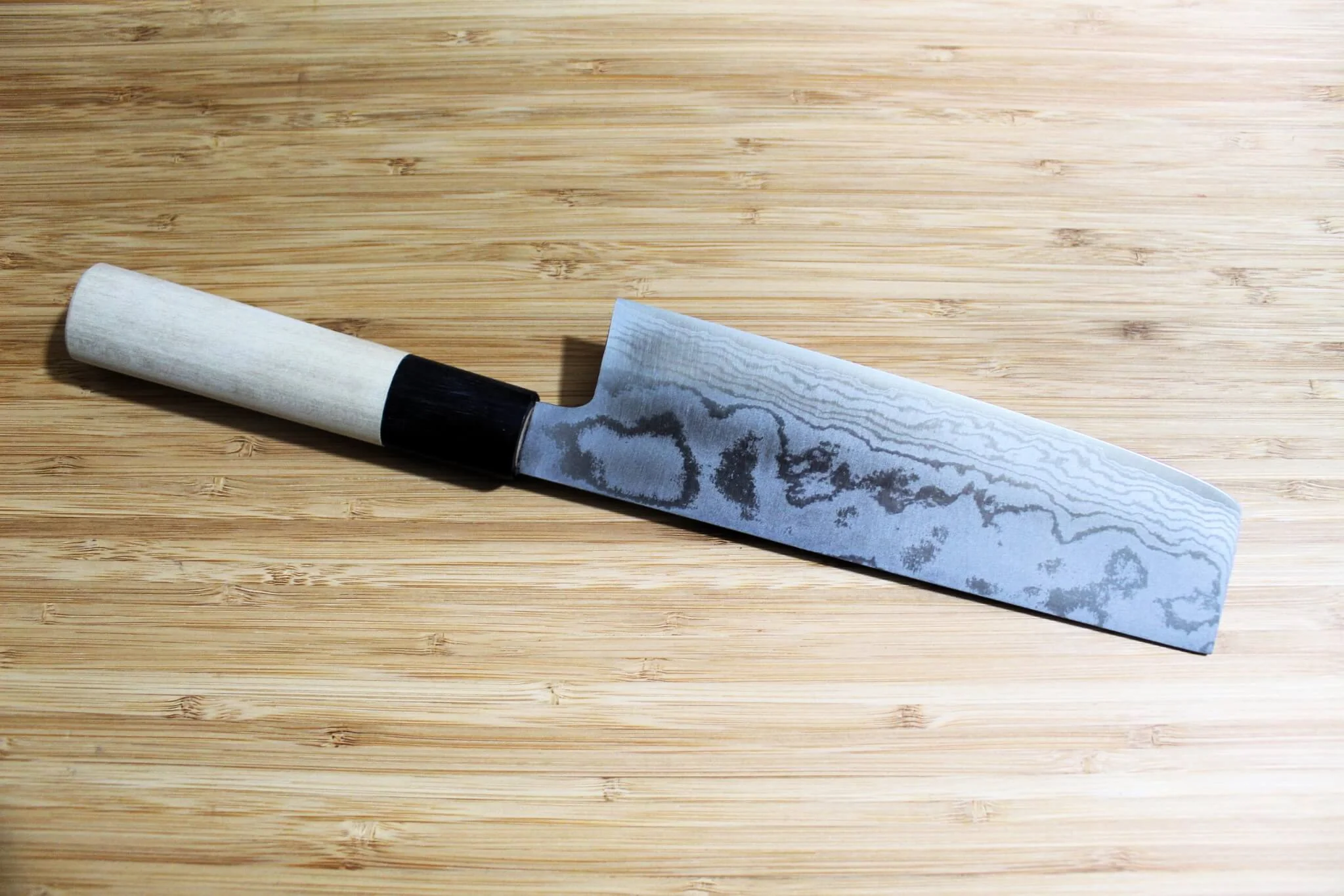 Shigeki Tanaka Damascus VG-10 Nakiri with Magnolia Handle Buffalo Ferrule 165mm / 6.5" - Image 5