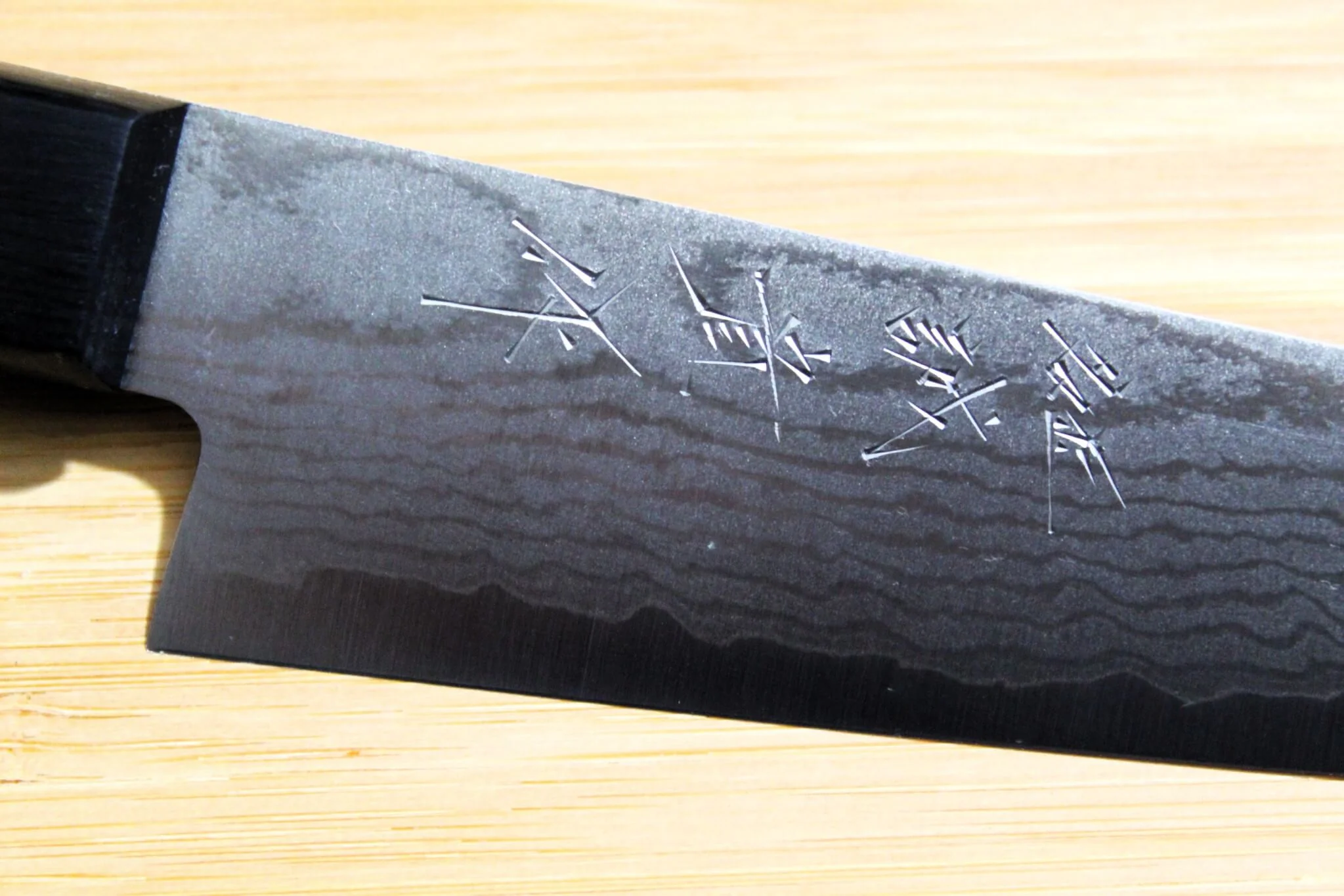 Shigeki Tanaka Damascus VG10 Petty with Black Handle  150mm / 5.9" - Image 3