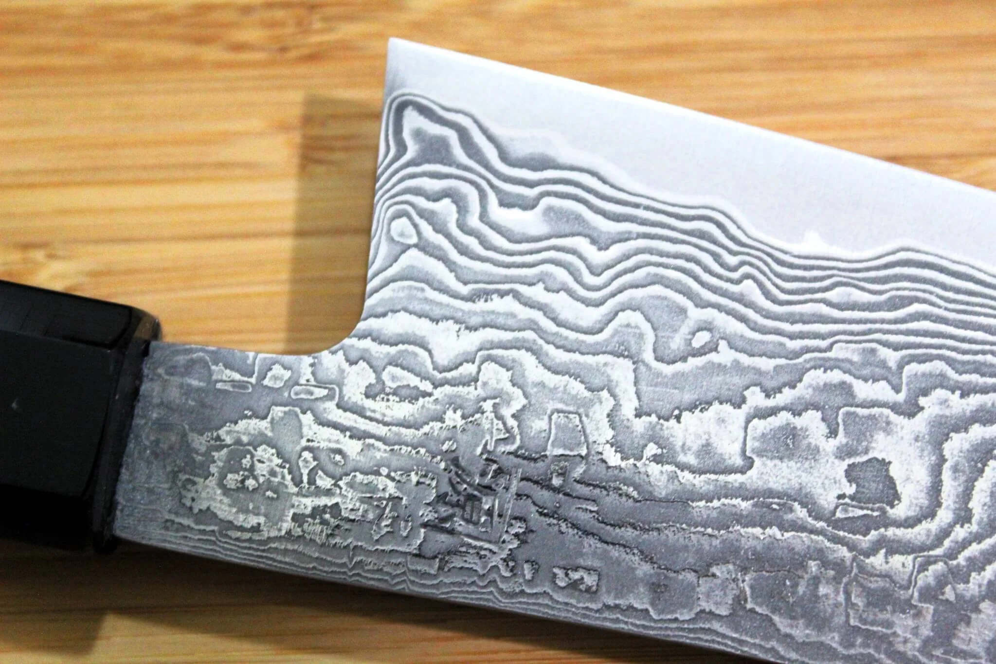 Shigeki Tanaka Habakiri Damascus SG2 Steel Santoku with Ebony Handle Buffalo Ferrule 165mm / 6.5" - Image 7