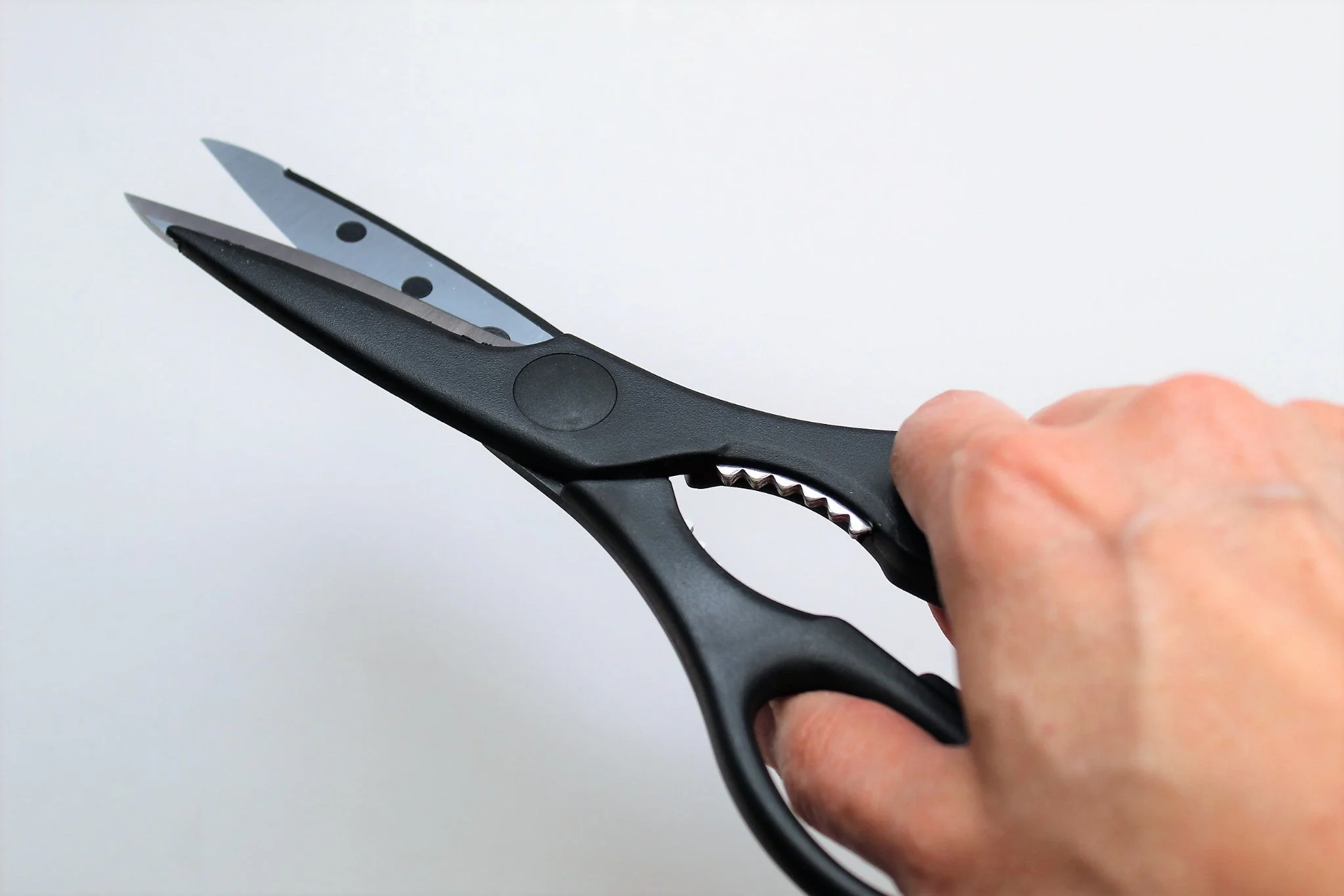 Silky KSP-220 Japanese Kitchen Shears - Black - Image 7