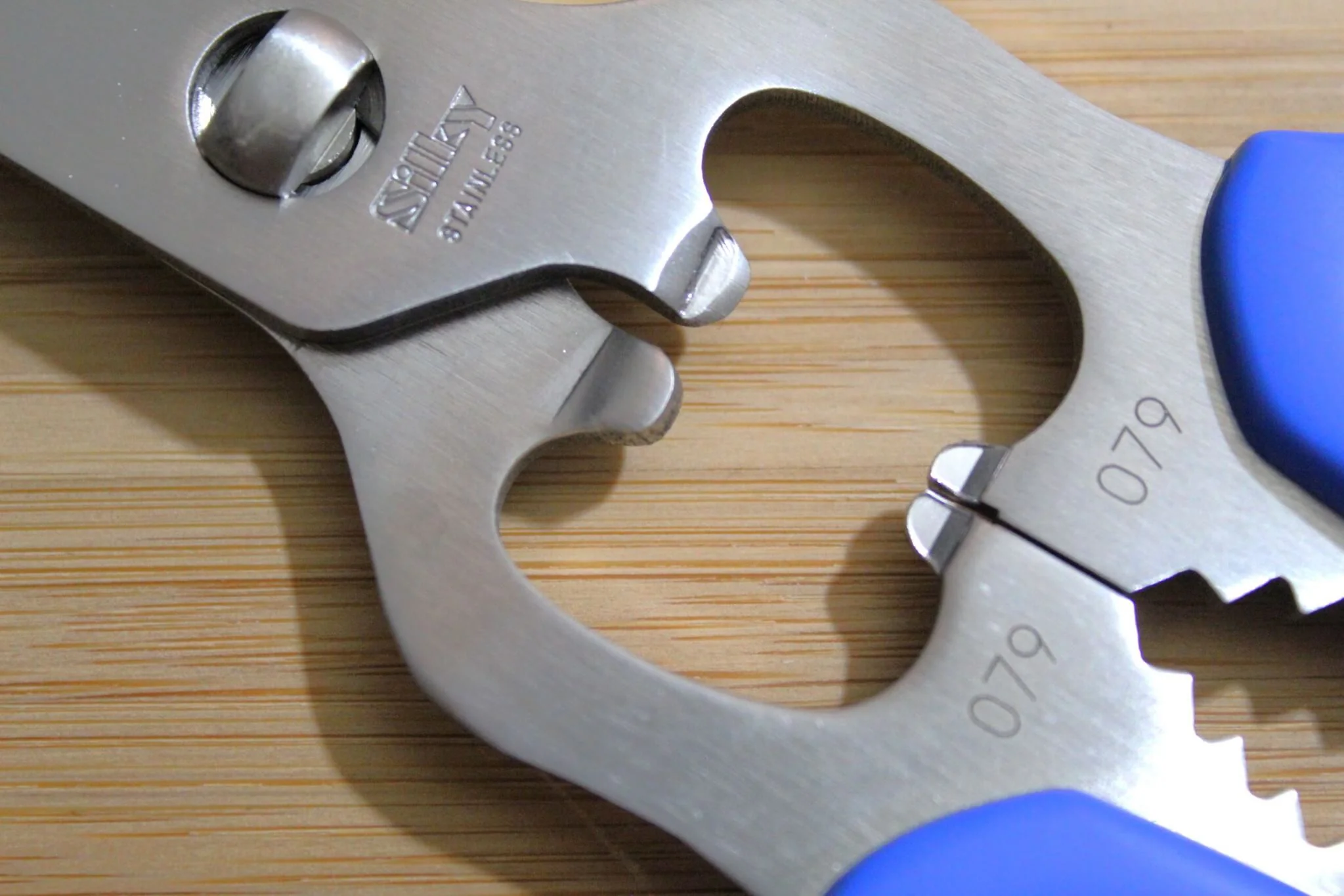 Silky NKS-215DT Japanese Kitchen Scissors - Image 10
