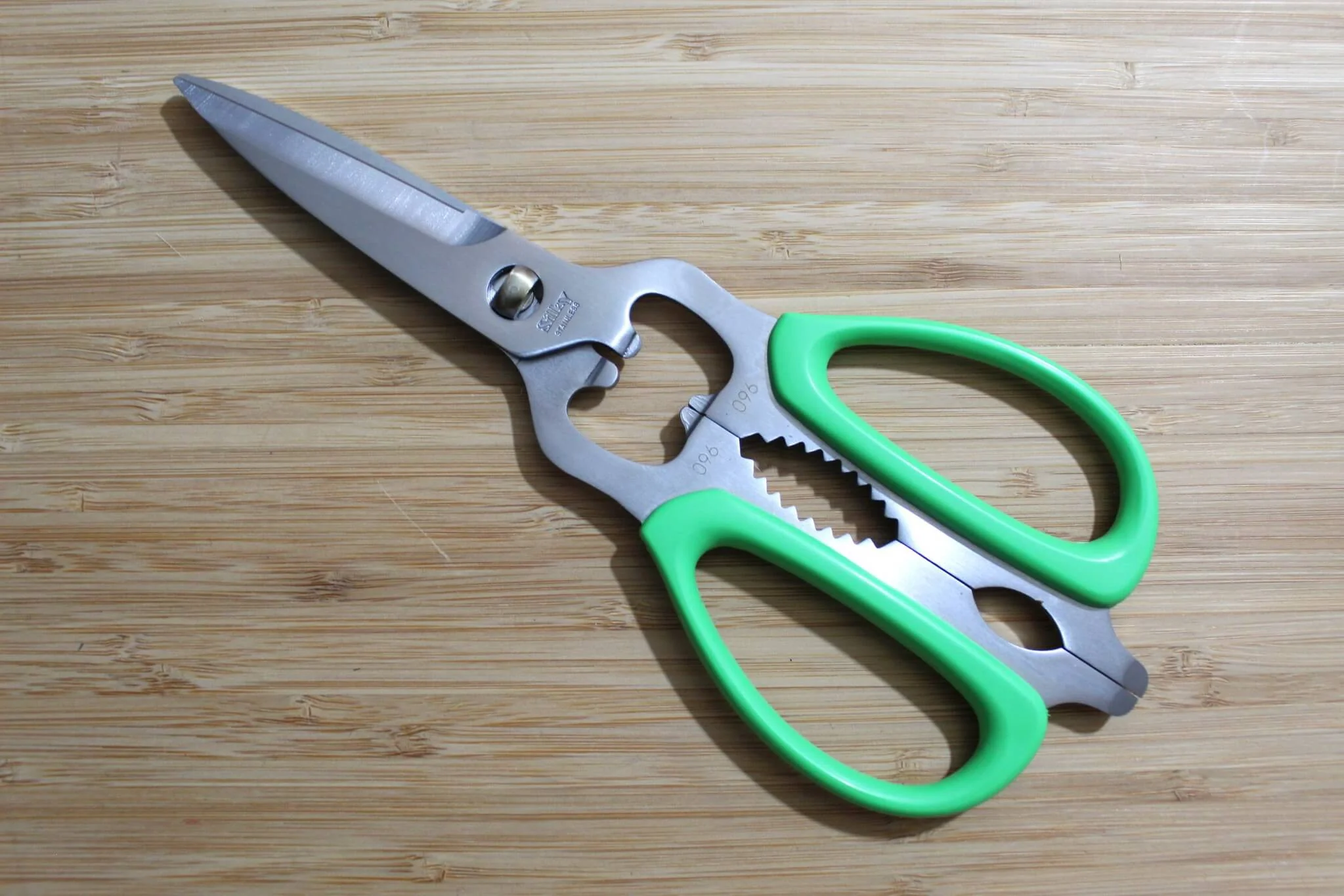 Silky NKS-215DT Japanese Kitchen Scissors - Image 5