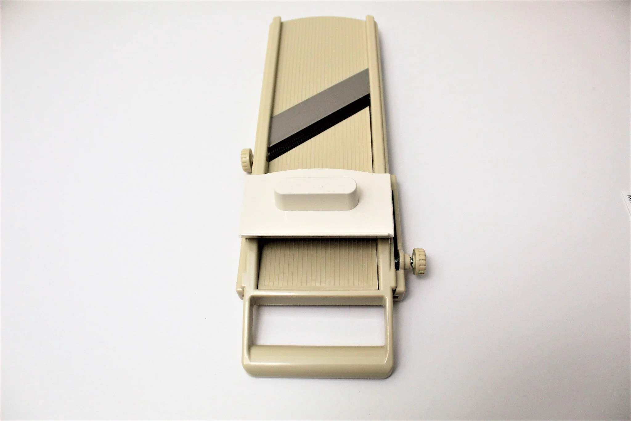 Pro Grade Japanese Stainless Steel Blade Vegetable Slicer Mandoline - Image 17