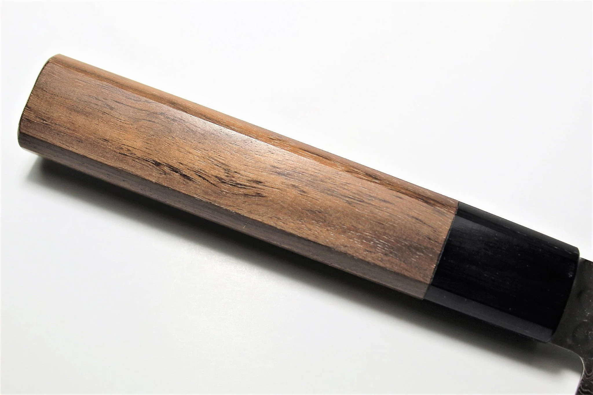 Sakai Takayuki Sujihiki Slicer 240 mm (9.4") Damascus 45 Layer with Walnut Handle - Image 3